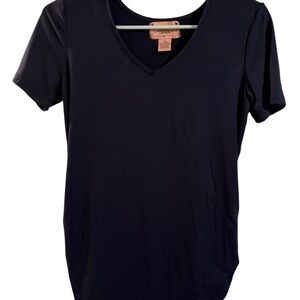 NWT Emma’s Expressions Maternity Navy Short Sleeve V-Neck Tee